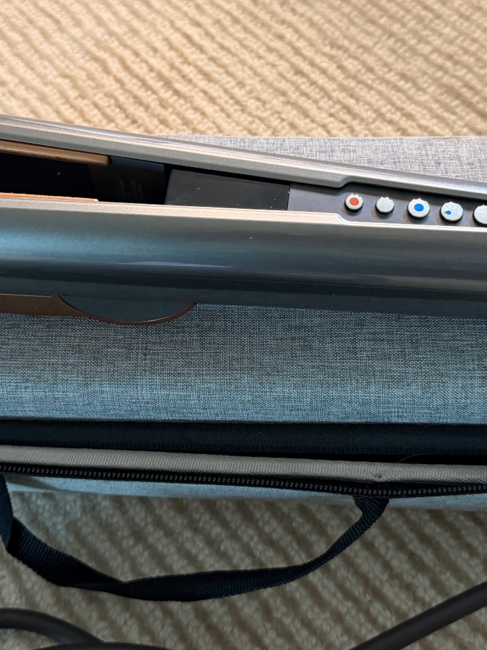 Dyson Airstraight